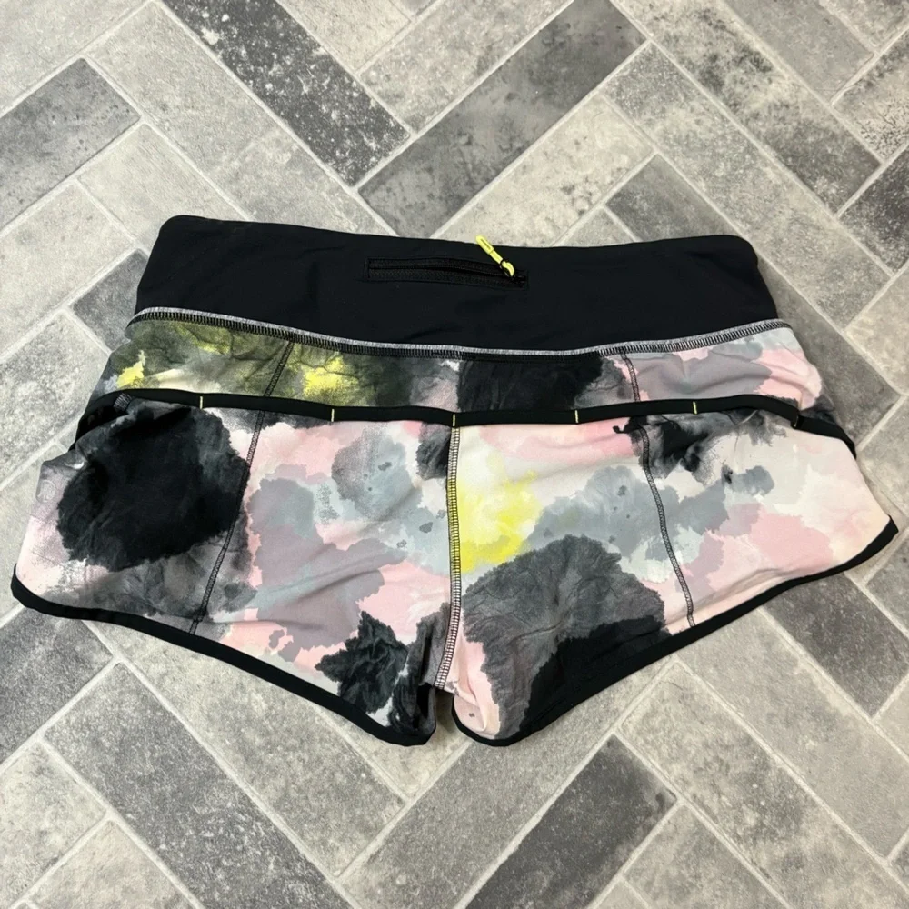 Lululemon Speed Shorts - Picture 2 of 3
